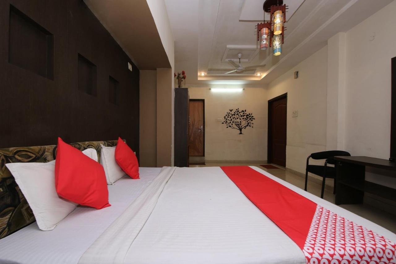 Oyo Hotel Shubhkamna Jabalpur Esterno foto