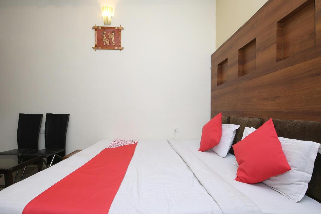 Oyo Hotel Shubhkamna Jabalpur Esterno foto