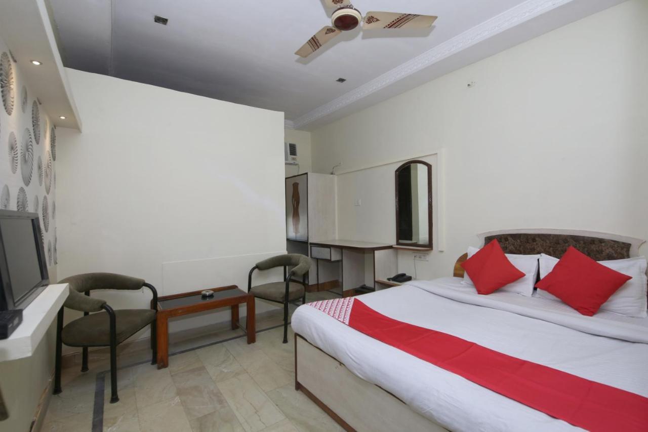 Oyo Hotel Shubhkamna Jabalpur Esterno foto